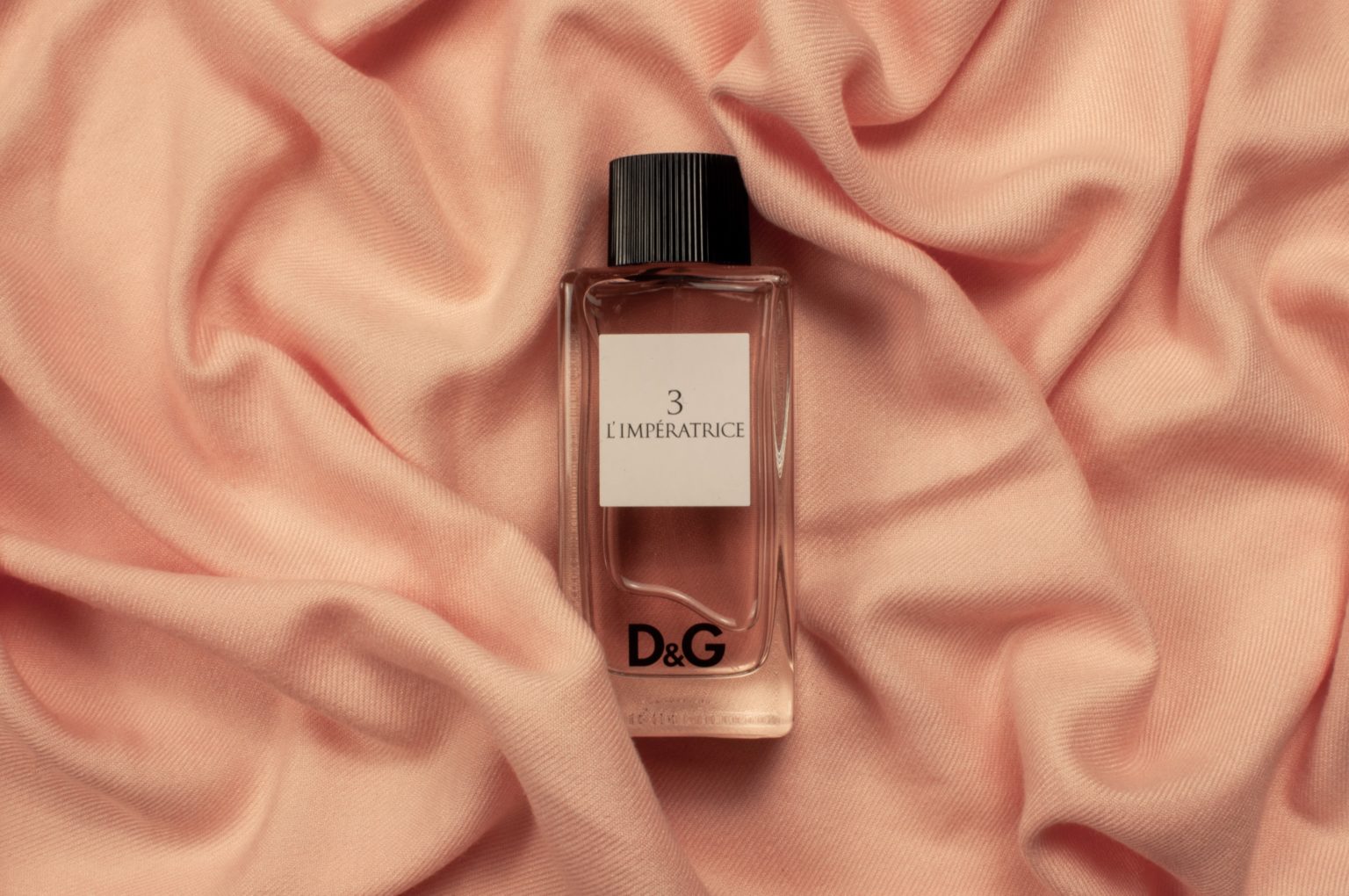 Top 10 Seductive Perfumes For Women That Turn Guys On Best Perfumes